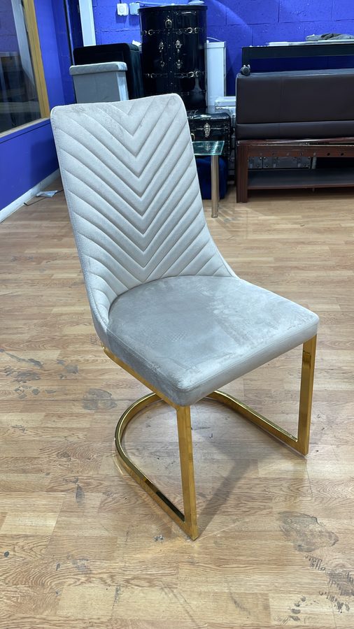 Chaise B90 Taupe velours et métal