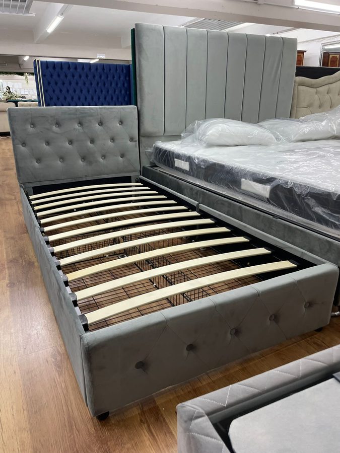 Lit F49 Bouton 90 x 190 cm Avec Rangement bois, simili cuir et métal